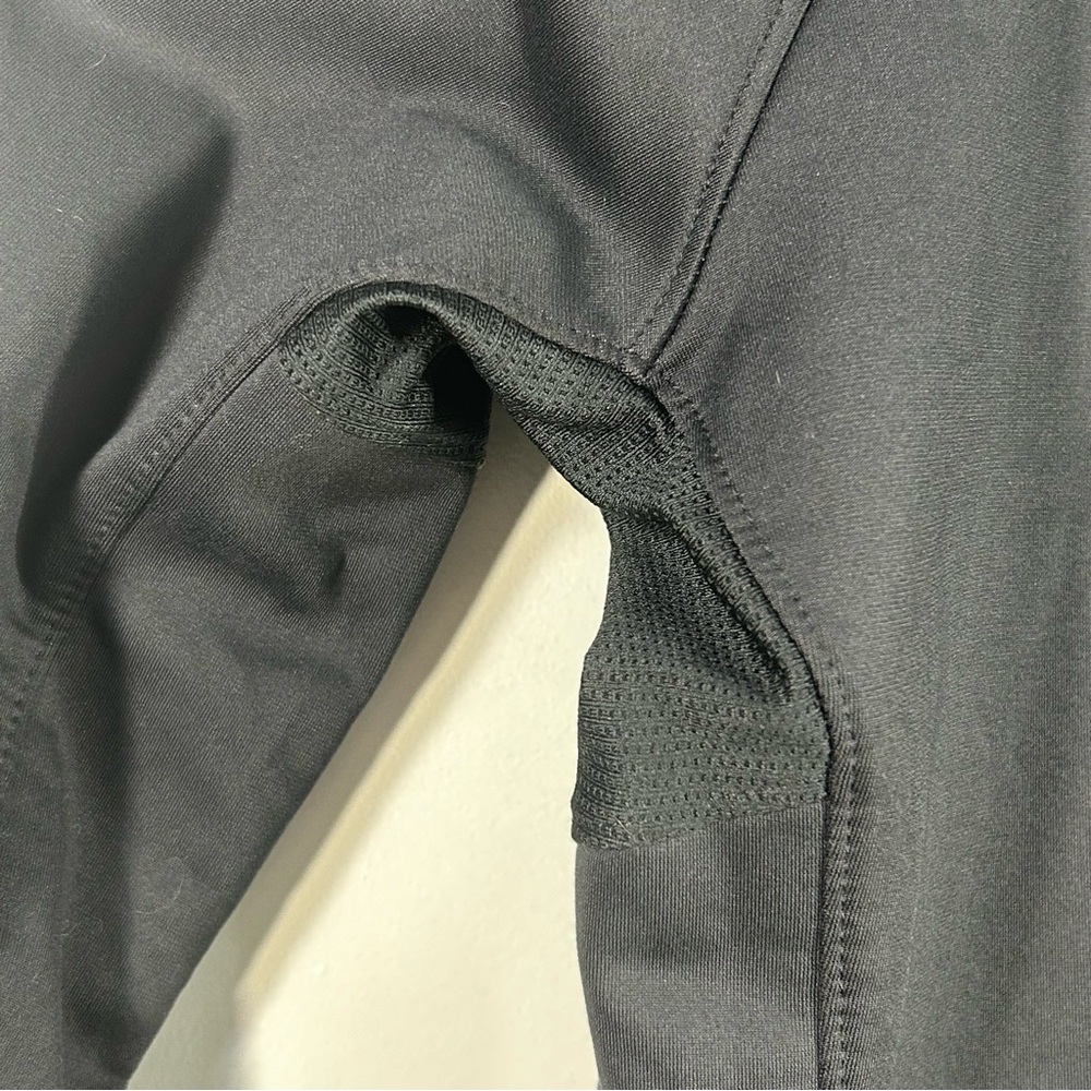 Nike Running Dri-Fit 1/4 Zip Pull Over Hooded Jacket BLK Back Zip Pocket Women L - Picture 13 of 14